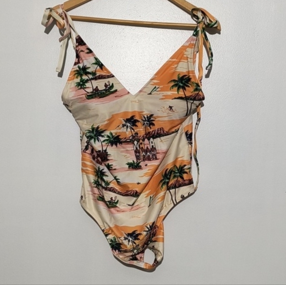 🔥 Aerie Tropical Print Full Coverage One Piece Swimsuit Size L